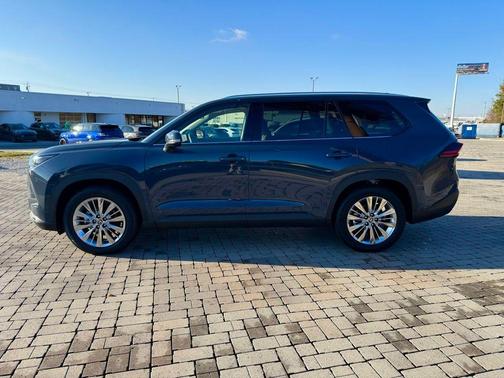 2025 Toyota Grand Highlander Platinum