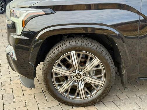 2023 Toyota Sequoia Capstone