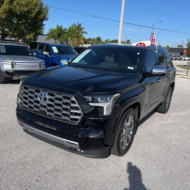 2023 Toyota Sequoia Capstone