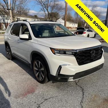 2025 Honda Pilot Touring