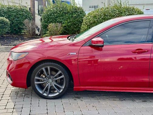 2019 Acura TLX Technology & A-Spec