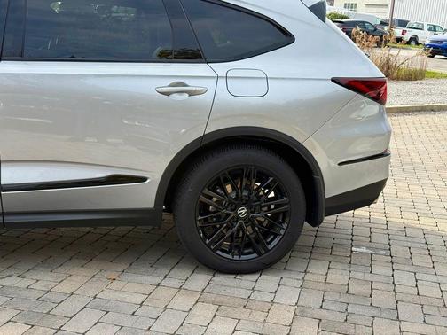 2025 Acura MDX A-Spec Advance