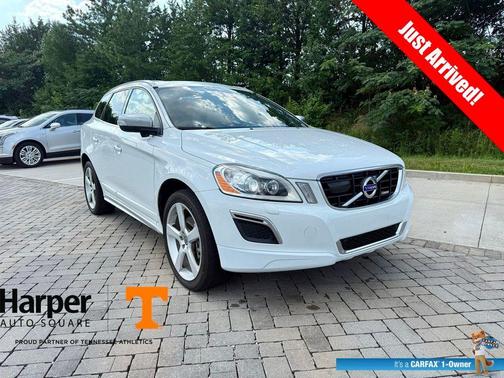 2013 Volvo XC60 T6 R-Design Platinum