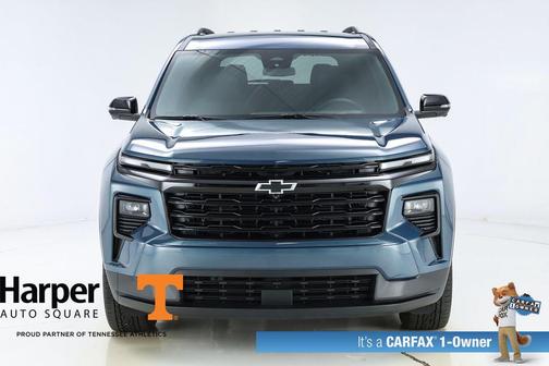Lakeshore Blue Metallic 2024 Chevrolet Traverse LT