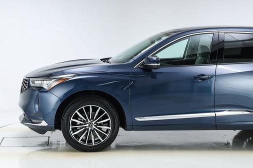 2025 Acura RDX Advance Package