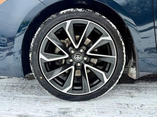 2022 Toyota Corolla Hatchback XSE