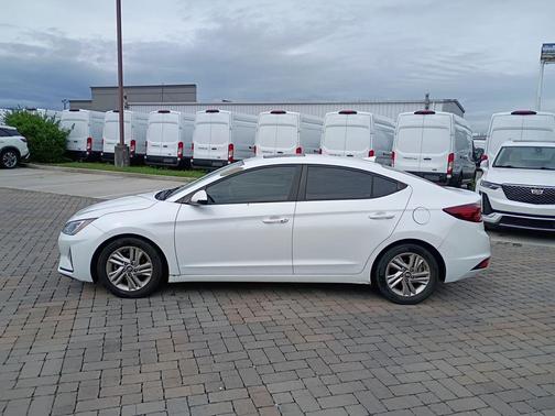 Quartz White 2019 Hyundai ELANTRA Value Edition