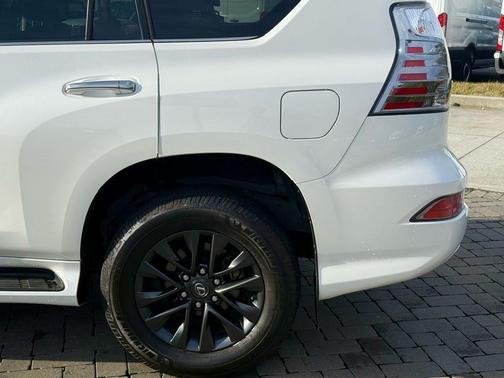 2022 Lexus GX 460 Base