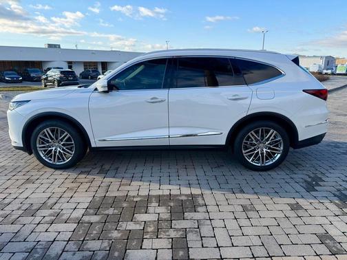 2023 Acura MDX Advance