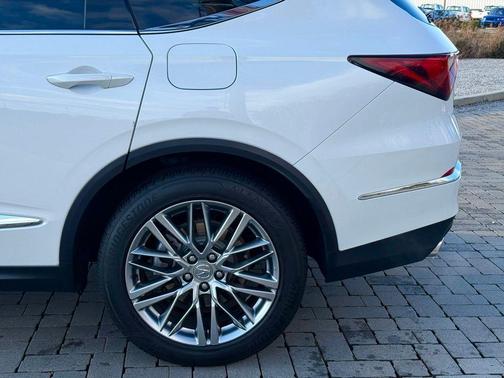 2023 Acura MDX Advance