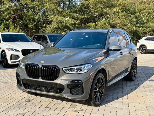 2023 BMW X5 M50i