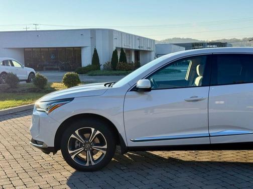 2024 Acura RDX Advance Package