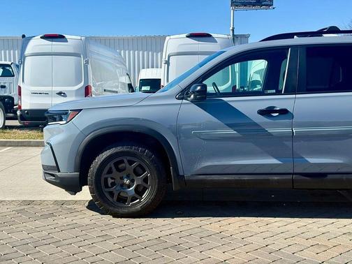 2024 Honda Pilot TrailSport