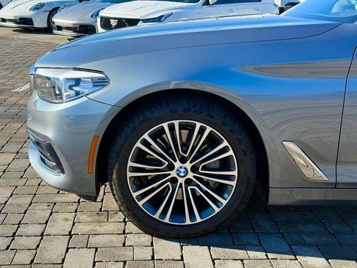 2018 BMW 530 i xDrive