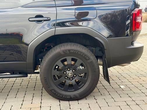 2024 Toyota Land Cruiser FIRST EDITION