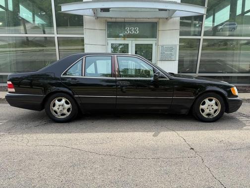 1998 Mercedes-Benz S-Class Base