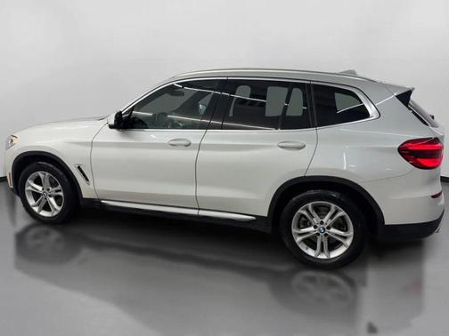 White 2019 BMW X3 xDrive30i