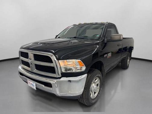 2017 RAM 2500 Tradesman Regular Cab 4x4 8' Box