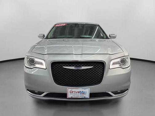 2020 Chrysler 300 Limited