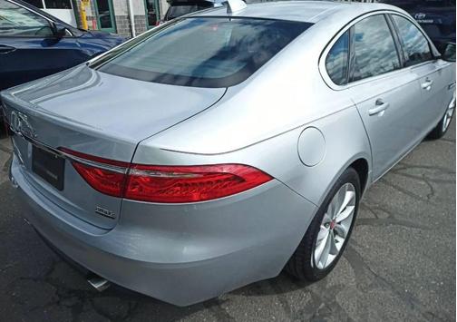 Silver 2018 Jaguar XF 25t Premium