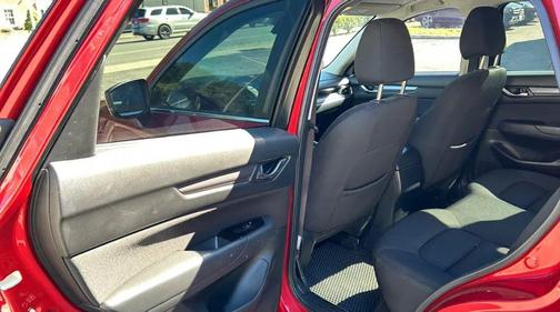 2018 Mazda CX-5 Sport
