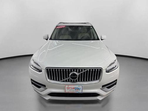 Crystal White Metallic 2020 Volvo XC90 T6 Inscription