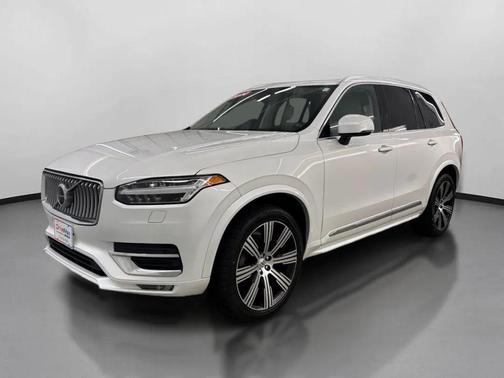 Crystal White Metallic 2020 Volvo XC90 T6 Inscription