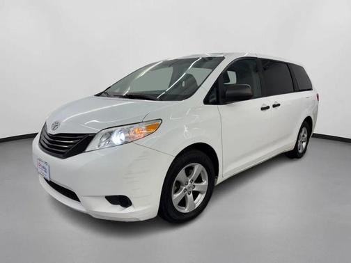 2015 Toyota Sienna L