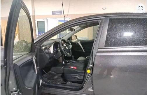 Magnetic Gray Metallic 2018 Toyota RAV4 LE