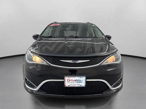 2018 Chrysler Pacifica Touring-L