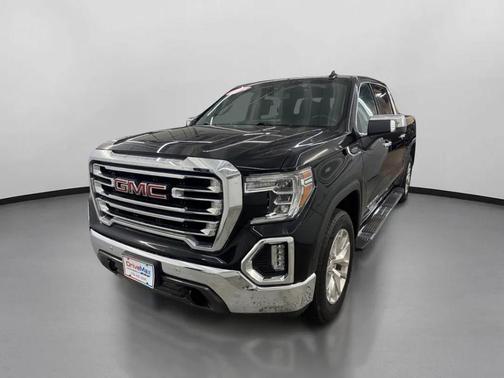 Black 2022 GMC Sierra 1500 SLT