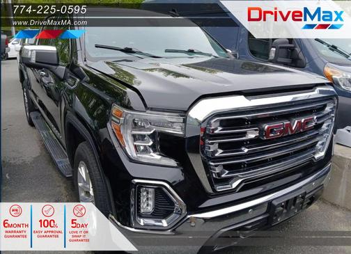 Black 2022 GMC Sierra 1500 SLT