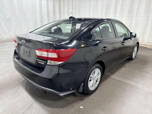 2017 Subaru Impreza 2.0i Premium