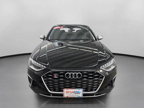 Mythos Black Metallic 2023 Audi S4 Premium TFSI quattro Tiptronic
