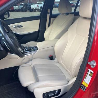 2019 BMW 330 xDrive