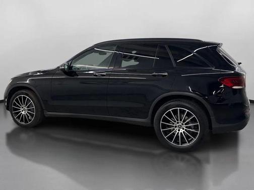 Black 2021 Mercedes-Benz GLC 300 4MATIC