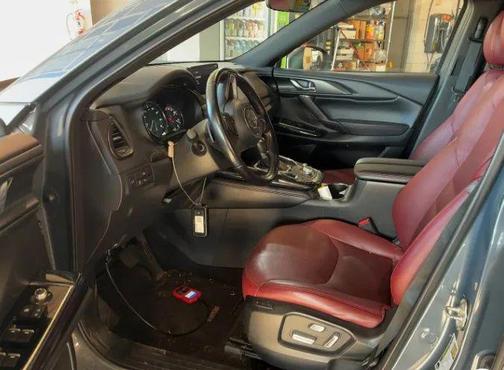 2023 Mazda CX-9 Carbon Edition