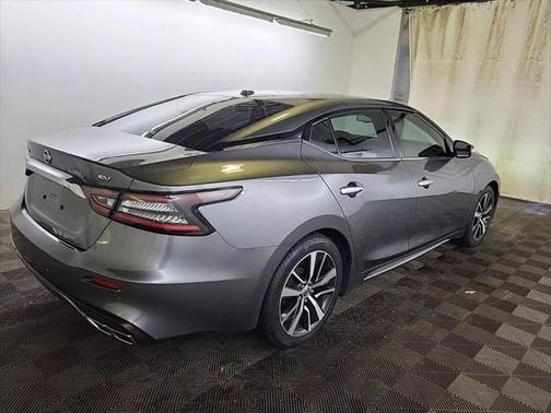 2022 Nissan Maxima SV Xtronic CVT