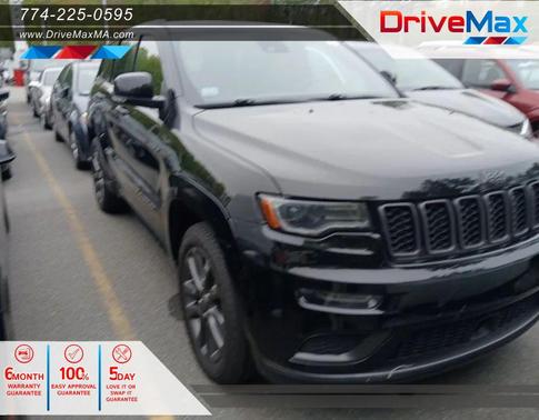 Diamond Black Crystal Pearlcoat 2019 Jeep Grand Cherokee High Altitude