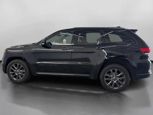 Diamond Black Crystal Pearlcoat 2019 Jeep Grand Cherokee High Altitude