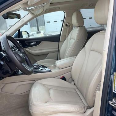 2019 Audi Q7 45 Premium Plus