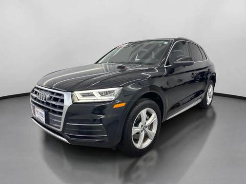 2020 Audi Q5 45 Premium Plus