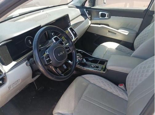 Sparkling Silver 2022 Kia Sorento SX