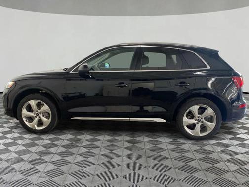 2021 Audi Q5 45 Premium Plus