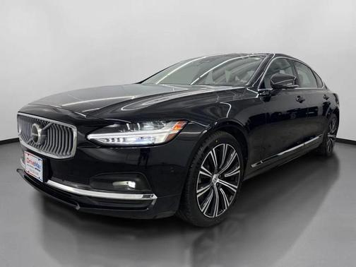 Black 2024 Volvo S90 B6 Plus