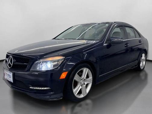 2011 Mercedes-Benz C-Class C 300 4MATIC Luxury