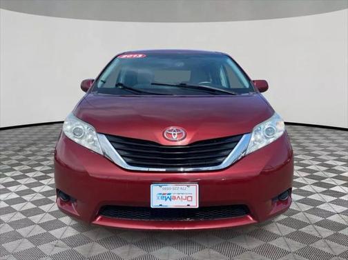 2013 Toyota Sienna LE