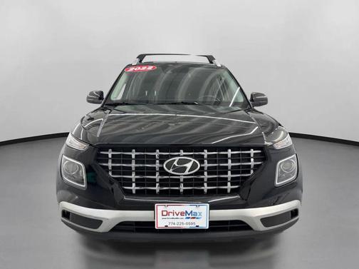 2022 Hyundai VENUE SEL