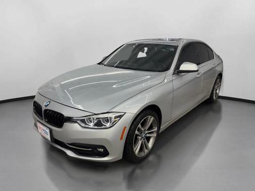 2018 BMW 330 xDrive