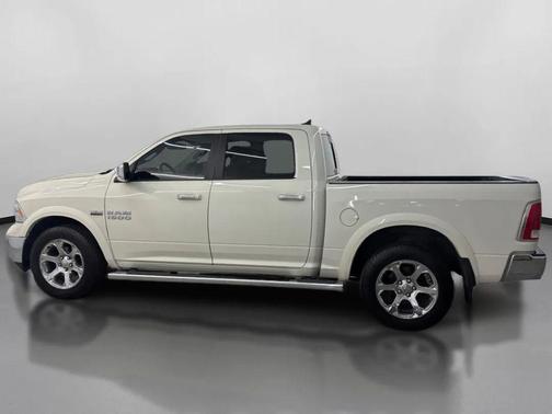 Pearl White 2017 RAM 1500 Laramie